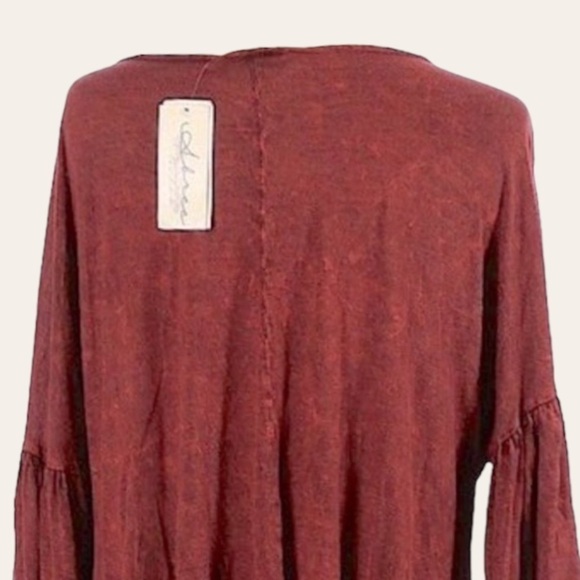 Abree Hand Dyed Boho Flowy Maroon Blouse Size S NWT - Picture 5 of 9